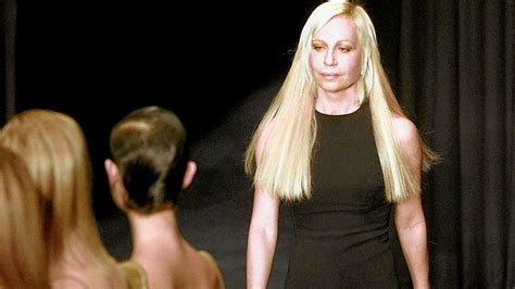 versace fail|Inside Versace’s Emotional First Show After Gianni .